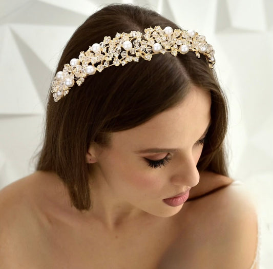 Gold Pearl crown-Maggie