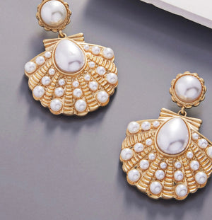 Pearl embellished shell earrings-Lumina.