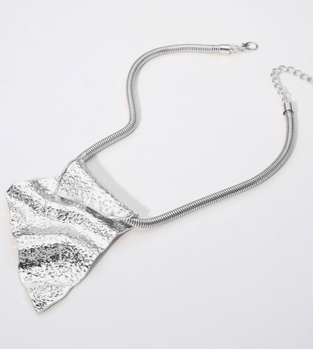 Textured Statement Necklace Set