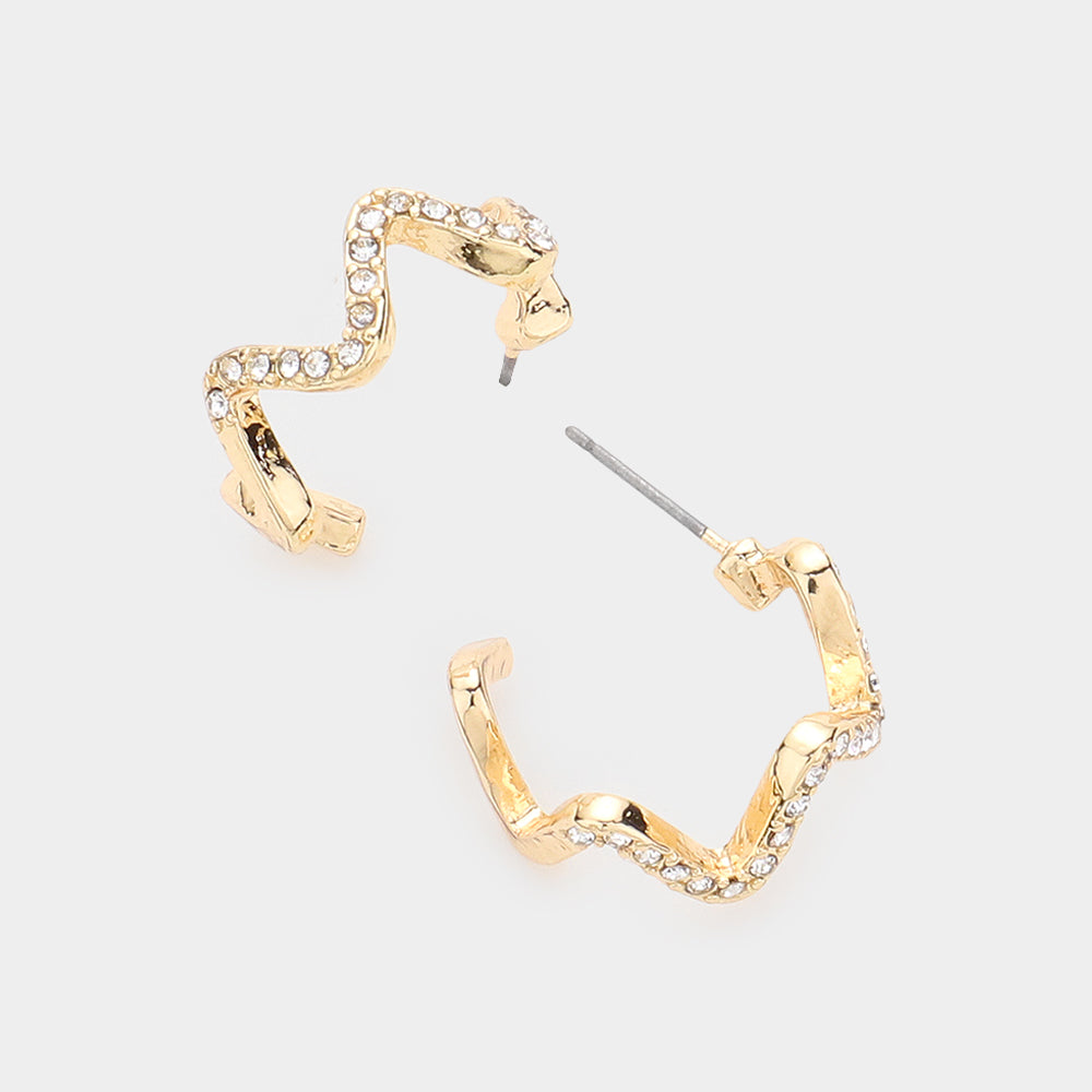 Wavy hoop earrings