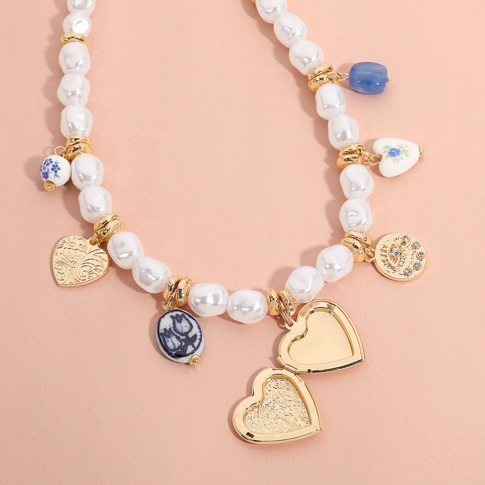 Ceramic bead necklace 